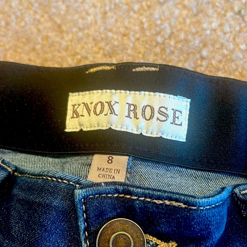 SOLD - Picture 3 of 4